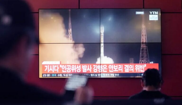 Rakete mit nordkoreanischem Satelliten explodiert nach Start