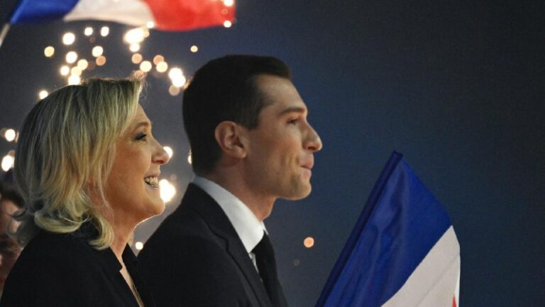 Erste Runde der Parlamentswahl in Frankreich – Favorit Le Pen’s Partei