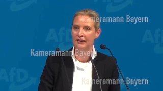 Oppositionsführerin Alice Weidel kritisiert EU und Regierung bei Wahlkampfrede