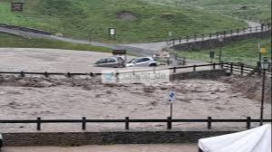 🇮🇹⛈ Überschwemmungen in Italien: Dorf abgeschnitten