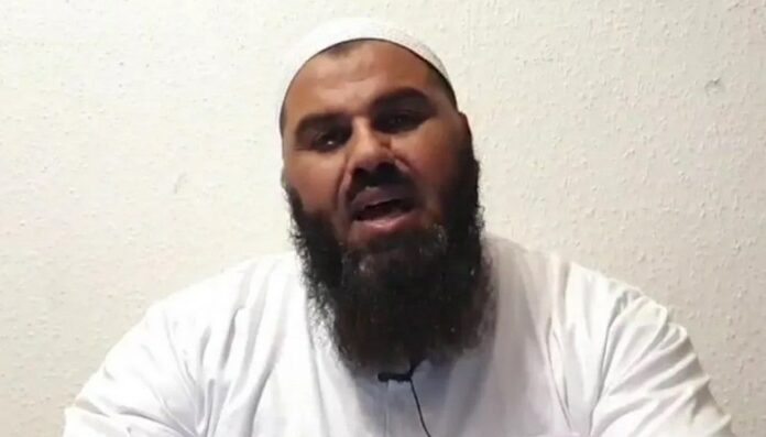 Berliner Hass-Prediger soll einen der Swift-Terroristen radikalisiert habenEiner...