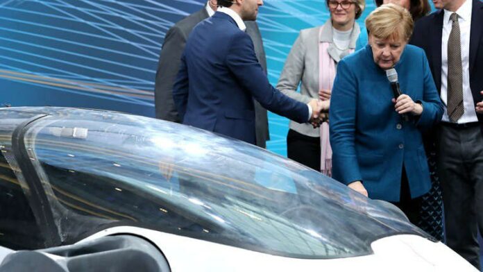 Flugzeugbauer erwägt Abwanderung aus Deutschland - Industriezweig geht verloren ...