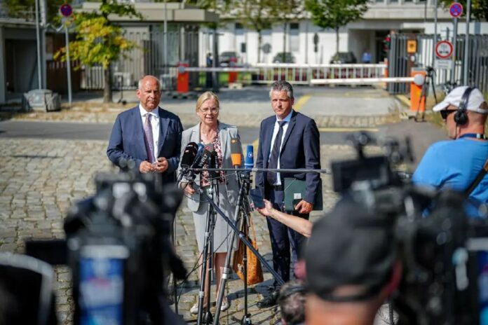 Migrationsgipfel von Ampel und Union bleibt ergebnislos Vertreter von #Ampel und...