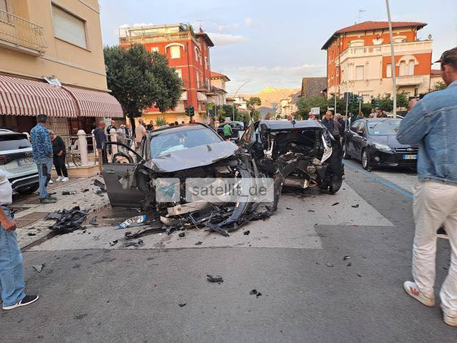 Tragischer Unfall in Italien: Zwei deutsche Schülerinnen tot