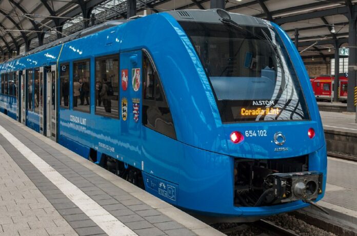  Wasserstoff-Bahn für 45 Millionen Euro Steuergeld fährt nichtAlstom, der franzö...