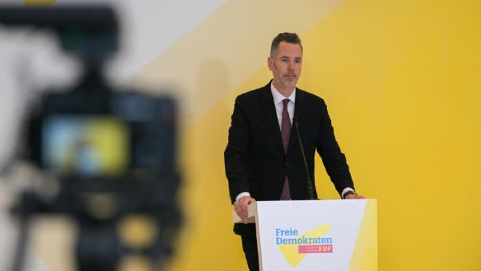 #FDP will härteren Kurs in der #Migrationspolitik durchsetzen Der FDP-Fraktionsc...