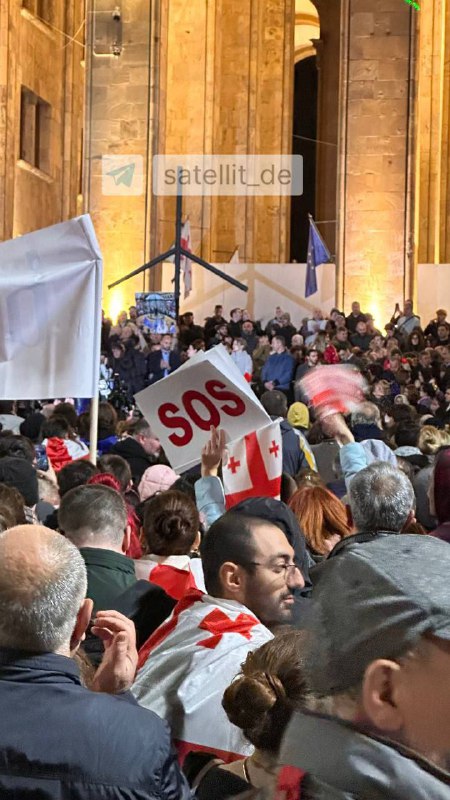 Proteste in Georgien: Tausende gegen Wahlergebnisse