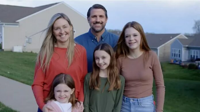  US-Politiker leiht sich fremde Familie für #Wahlkampf-Plakat ausDer Republikane...
