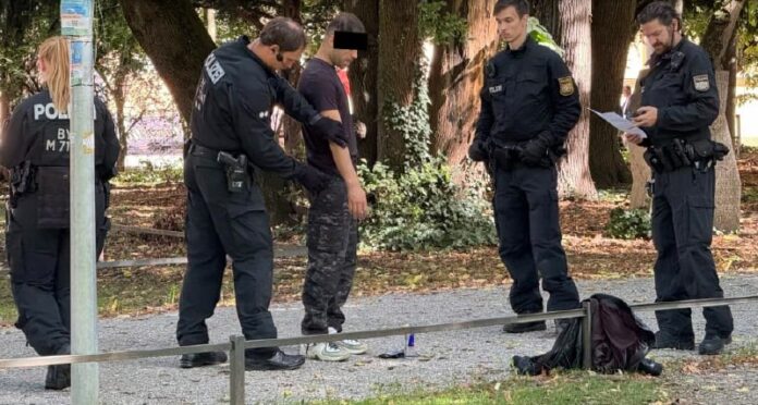 Nach Angriff in München: Tatverdächtiger festgenommenDer Tatverdächtige, der am ...