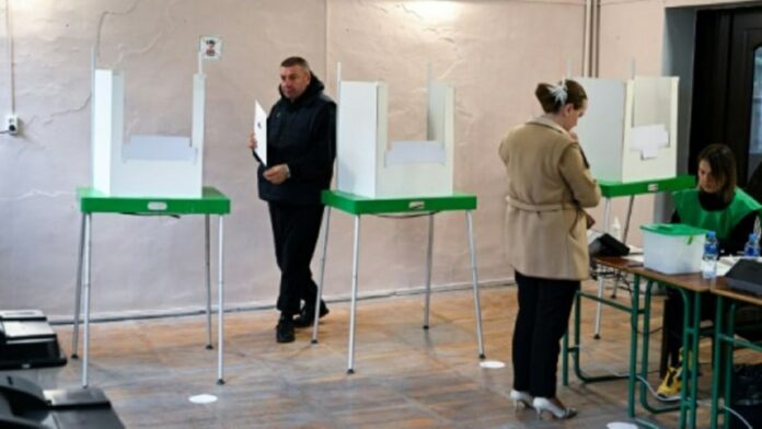In Georgien beginnt #ParlamentswahlIn der ehemaligen Sowjetrepublik Georgien im ...
