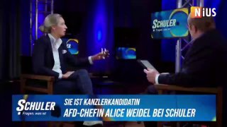 Lehrerin will Fotos von Schülern mit Weidel verhindern – AfD-Chefin nimmt dazu S…