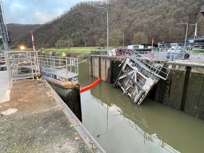 Unfall an Schleuse in Rheinland-Pfalz: Mosel bleibt monatelang gesperrtIm pfälzi…