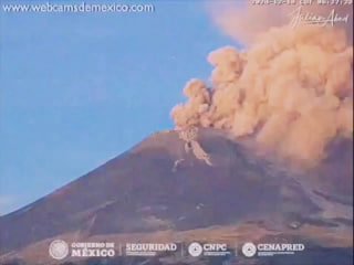 Vulkan Popocatepetl in Mexiko spuckt AscheIn #Mexiko ist am Freitag der #Vulkan …