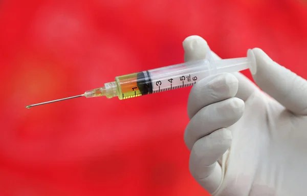 Ein schwerer Fehler! EU genehmigt experimentelle Replicon-mRNA: 90 % der Teilneh…