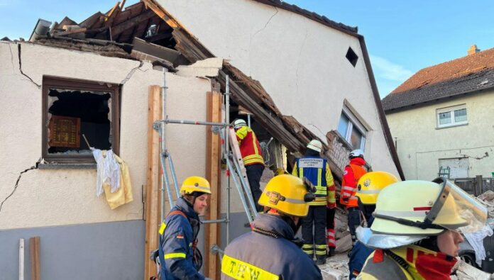 Hausexplosion in Baden-Württemberg: Mann stirbt an schweren Verletzungen Nach se...