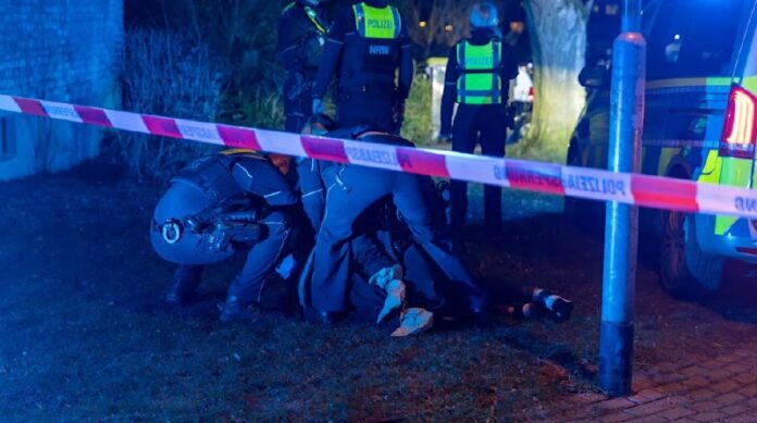 Tödliche Messerattacke in EssenEine junge Frau ist am späten Donnerstagabend in ...