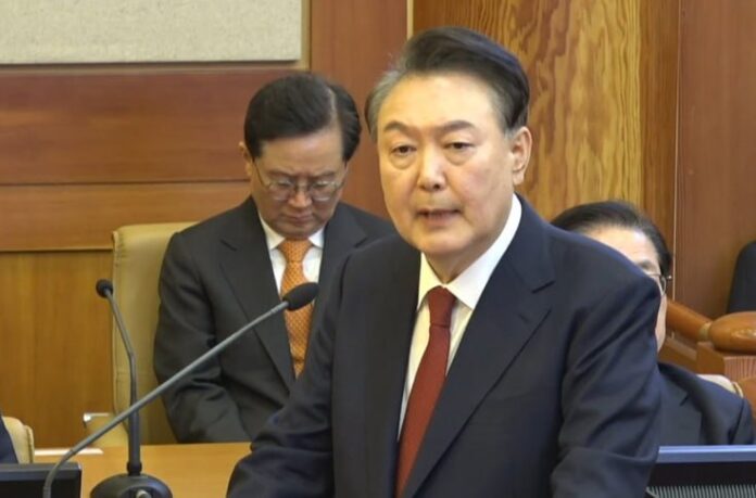 #Südkorea: Gericht hebt Verhaftung von Präsident Yoon aufDas südkoreanische Präs...