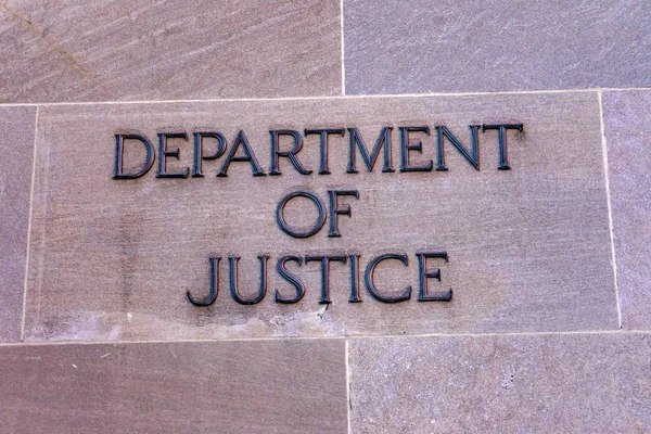 Gekaufte Wissenschaft? Trump-Administration fordert Transparenz von Medizin-Jour…