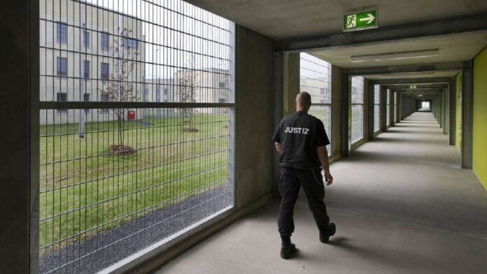 JVA Burg: Ehefrau eines Häftlings tot aufgefundenEin 37-jähriger Insasse der Jus...
