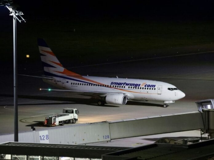  Nächster Aufnahmeflug mit #Afghanen landet in #Deutschland Wie das Bundesinnenm...