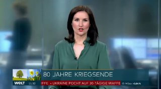 8. Mai 1945: Kranzniederlegung an der neuen Wache Die höchsten Repräsentanten De…