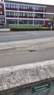 Muslima mit Pistole an Bushaltestelle Ein verstörendes Video macht aktuell im N…