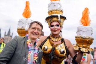 USA zieht sich als Sponsor für CSD Köln zurück – Feier in Berlin steht aber fest...