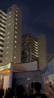 Bei einem israelischen #Angriff auf ein Wohnhaus in der Stadt Shahrak-e Shahid C…