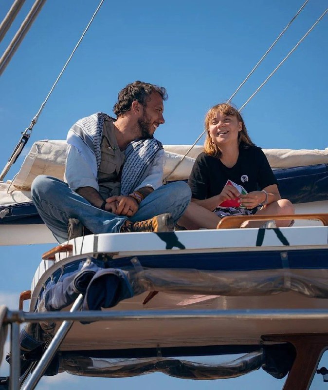 Israel befiehlt Militär, Greta Thunbergs Segelschiff auf dem Weg nach #Gaza zu …