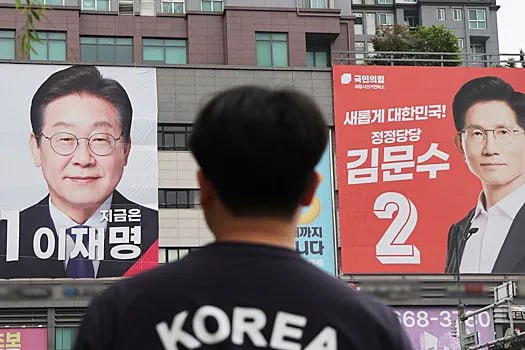 #Südkorea wählt neuen PräsidentenNach einer schweren Staatskrise wählen die Süd…