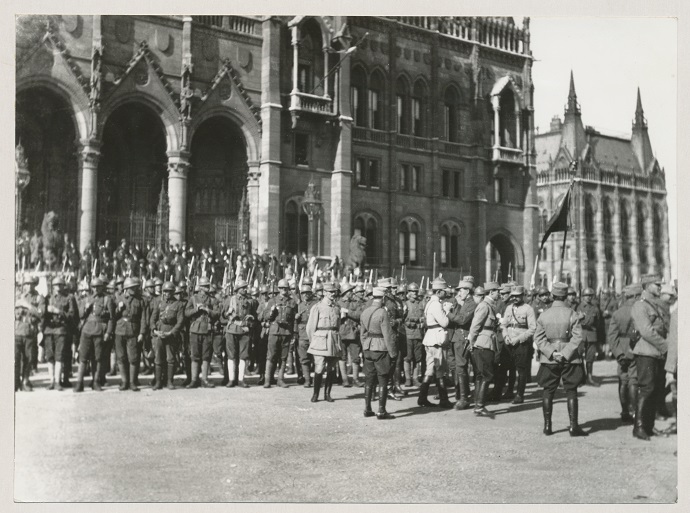 Rumänische Welt in Ungarn 1918-1920